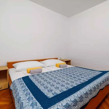 Four-bedroom In Iii