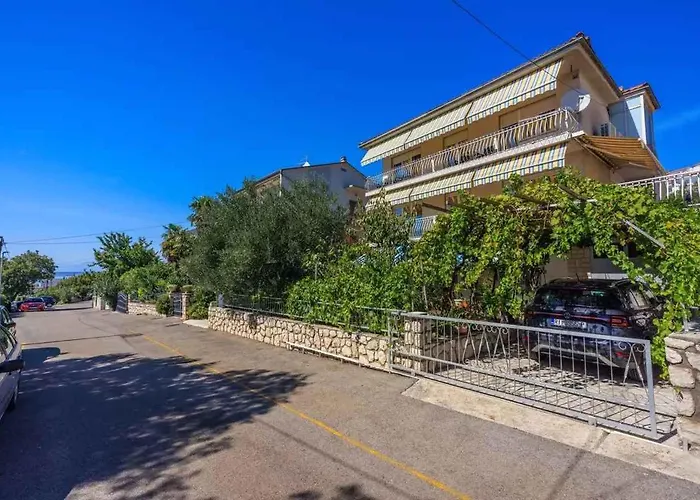 Four-bedroom In Iii Apartament