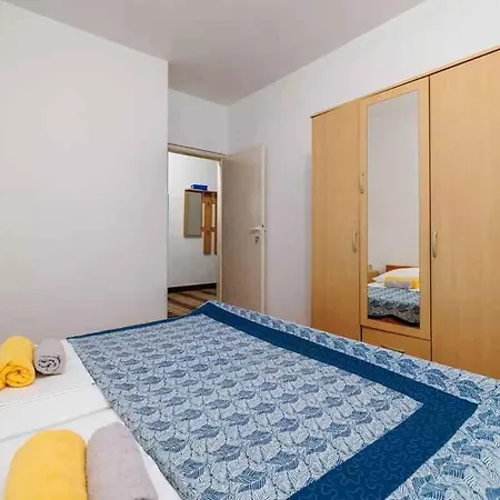 Four-bedroom In Iii Apartament Crikvenica