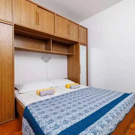 Four-bedroom In Iii * Crikvenica