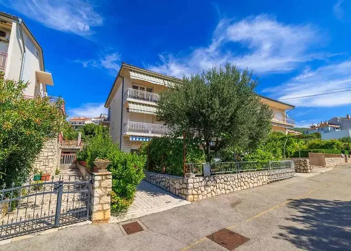 Four-bedroom In Iii * Crikvenica